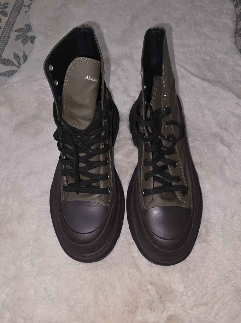Alexander McQueen Tread Slick Boots 'Khaki Black Mens US 9 Eu 42 - Picture 7 of 7